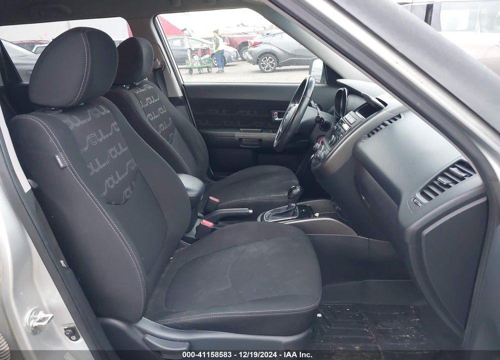 2012 KIA SOUL VIN: KNDJT2A63C7427212