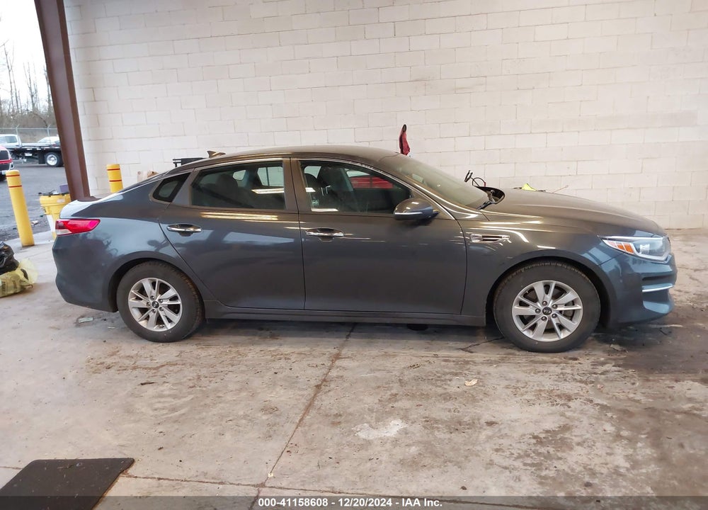2018 KIA OPTIMA LX VIN: KNAGT4L39J5219690
