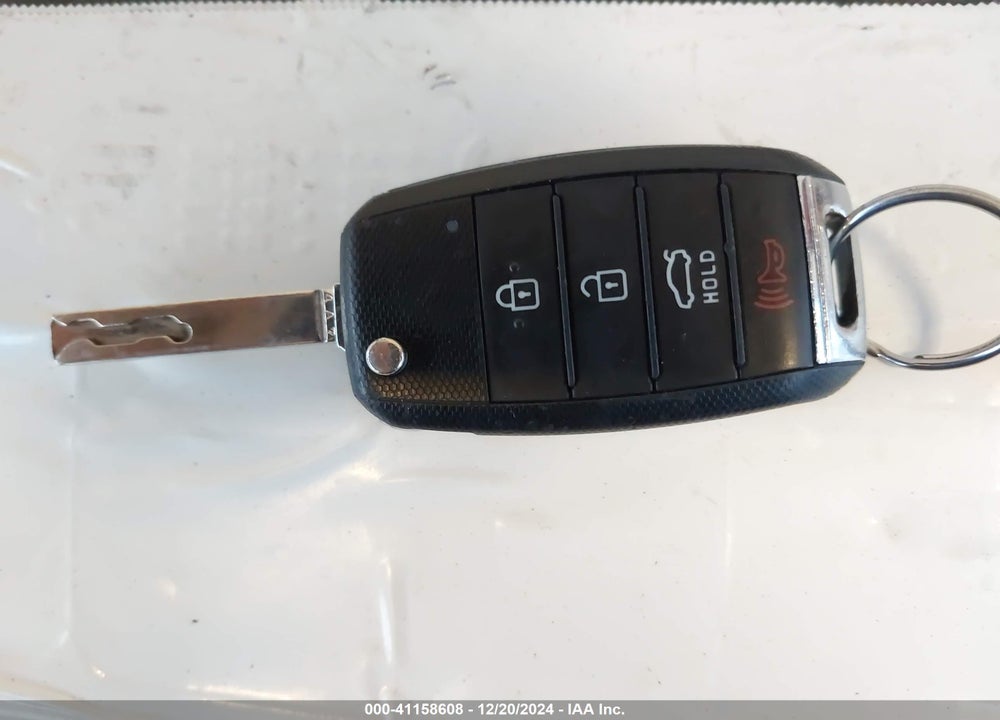 2018 KIA OPTIMA LX VIN: KNAGT4L39J5219690