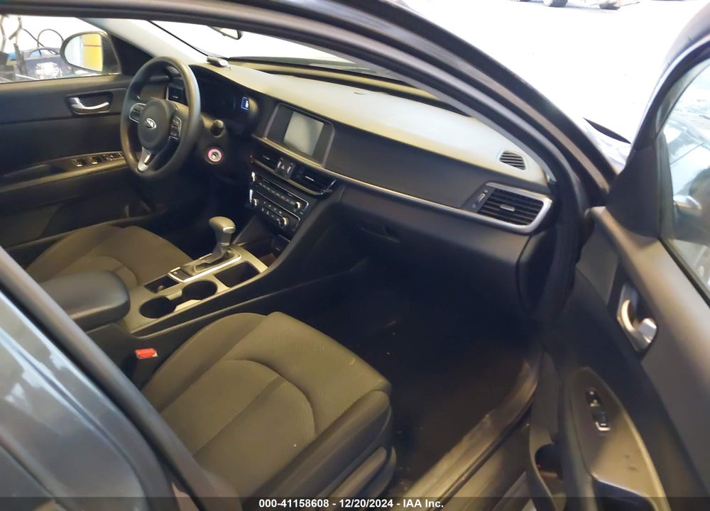 2018 KIA OPTIMA LX VIN: KNAGT4L39J5219690
