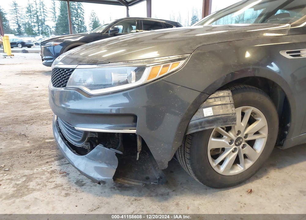 2018 KIA OPTIMA LX VIN: KNAGT4L39J5219690
