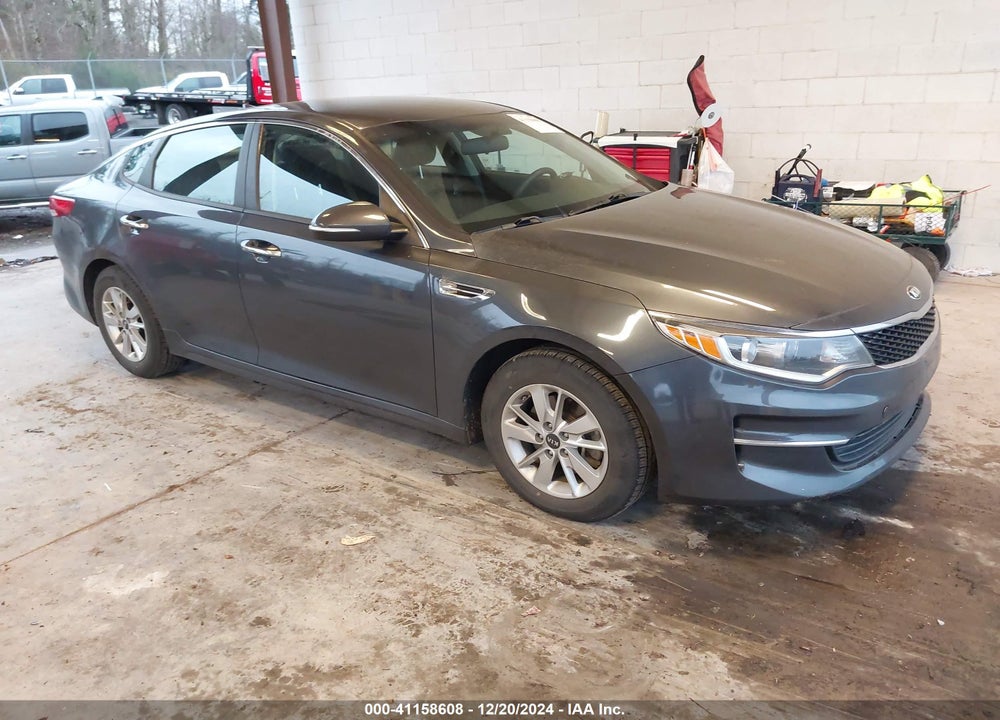 2018 KIA OPTIMA LX VIN: KNAGT4L39J5219690