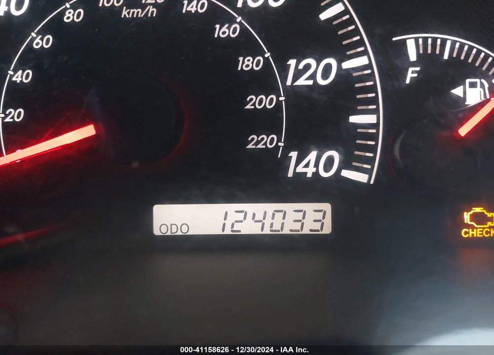 2005 TOYOTA CAMRY LE VIN: 4T1BE32K15U428908