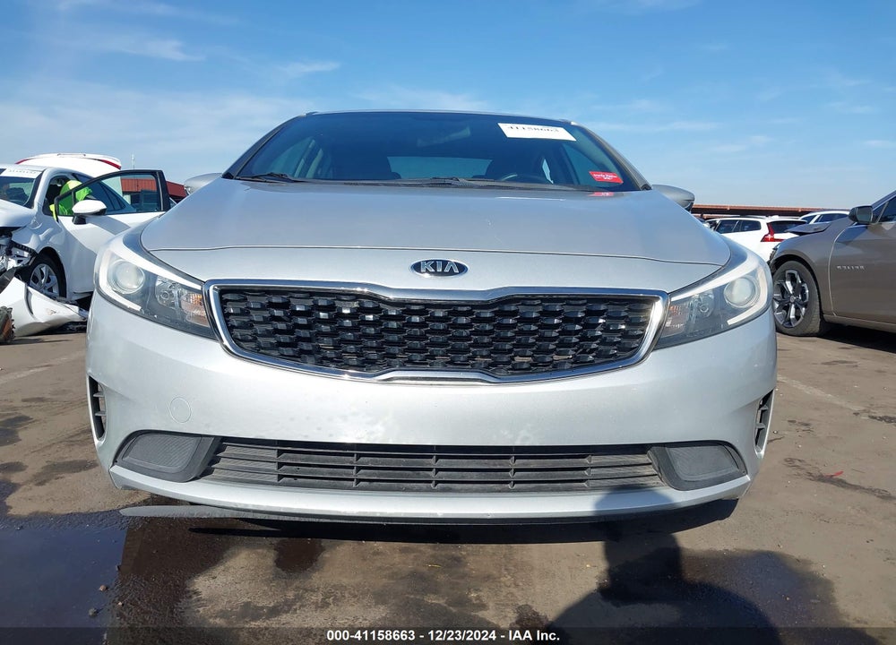 2017 KIA FORTE LX VIN: 3KPFK4A70HE054120