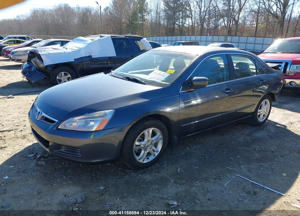 2007 HONDA ACCORD 2.4 SE VIN: JHMCM56377C006109