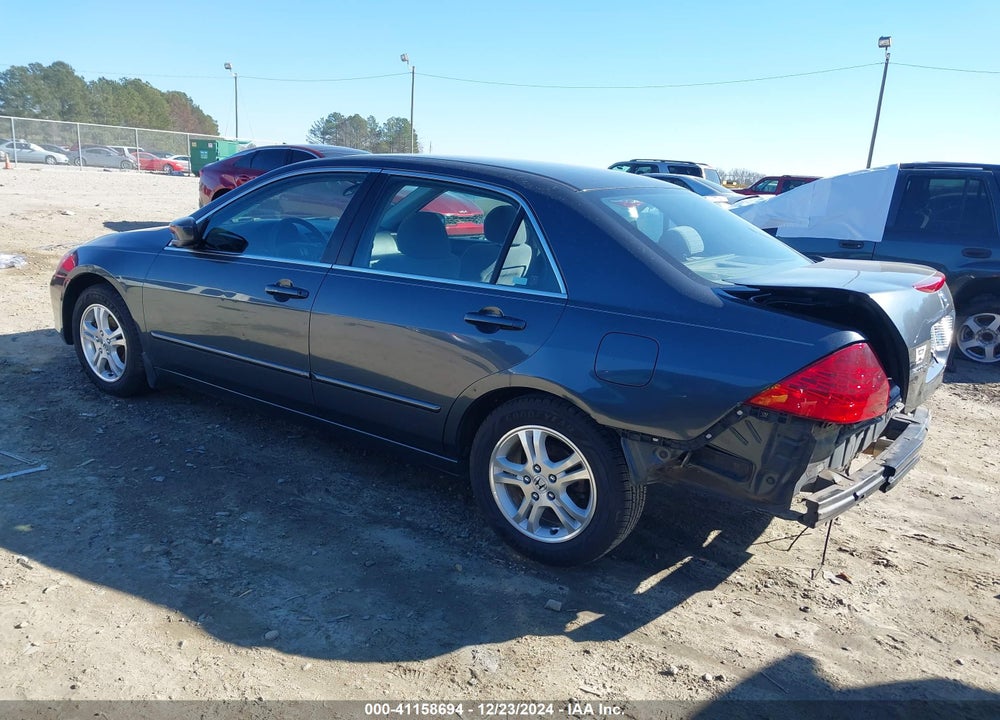 2007 HONDA ACCORD 2.4 SE VIN: JHMCM56377C006109