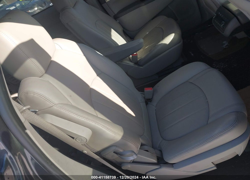 2011 BUICK ENCLAVE 1XL VIN: 5GAKRBEDXBJ236501