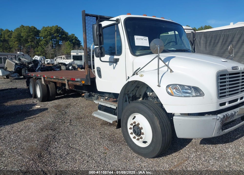 2017 FREIGHTLINER M2 106 VIN: 1FVHCYCY9HHJB2013