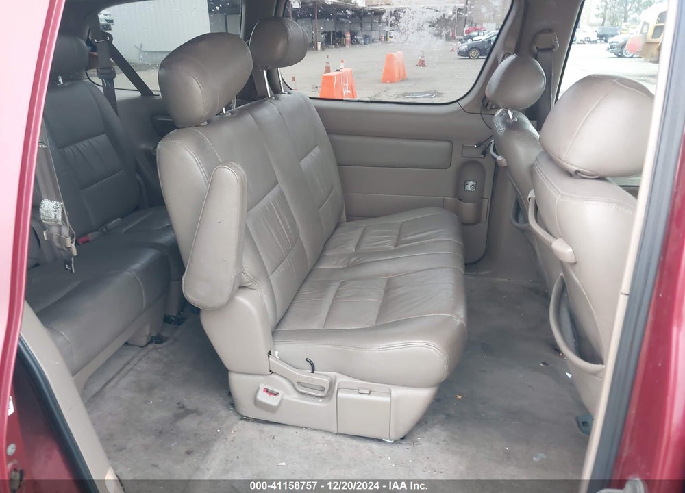 1998 TOYOTA SIENNA LE VIN: 4T3ZF13C4WU008284