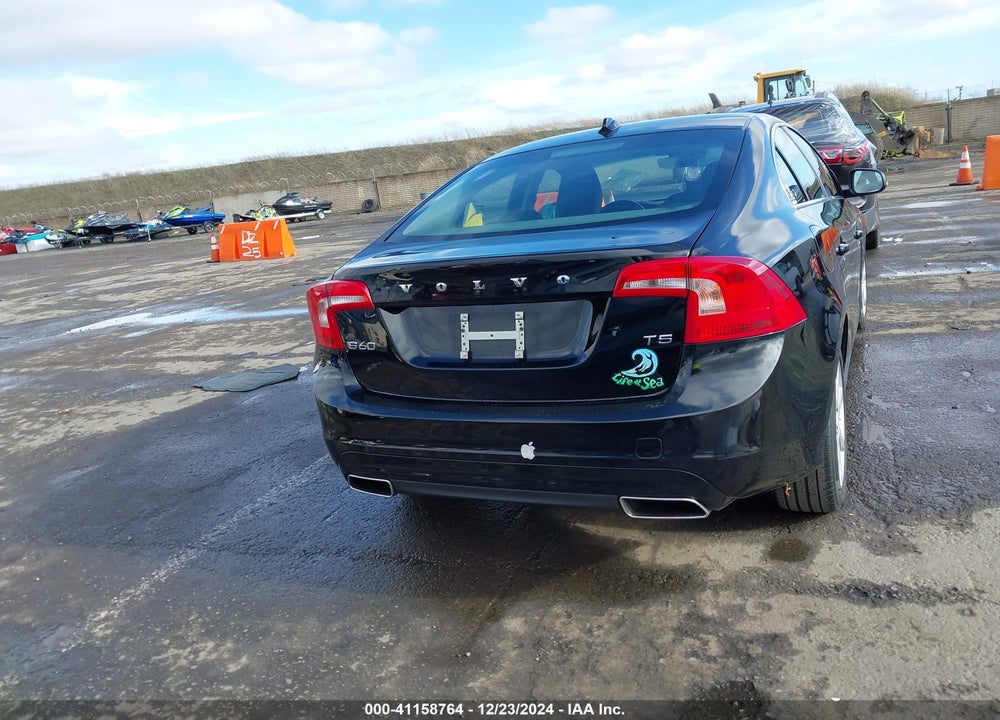 2016 VOLVO S60 T5 DRIVE-E PREMIER VIN: YV126MFK2G2401582