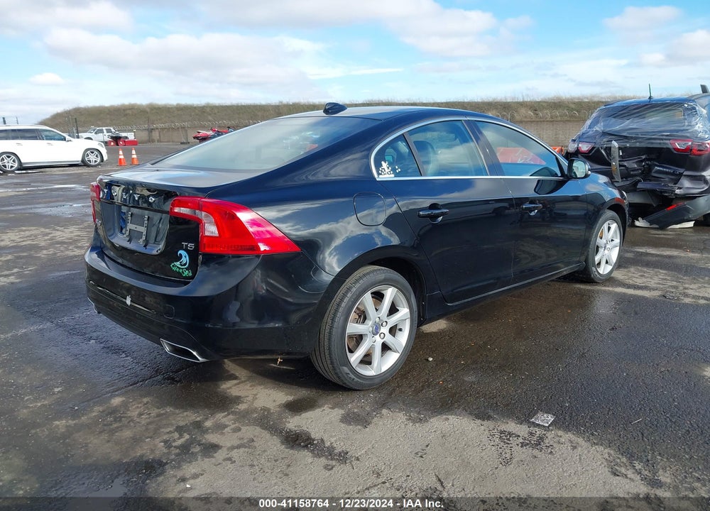 2016 VOLVO S60 T5 DRIVE-E PREMIER VIN: YV126MFK2G2401582