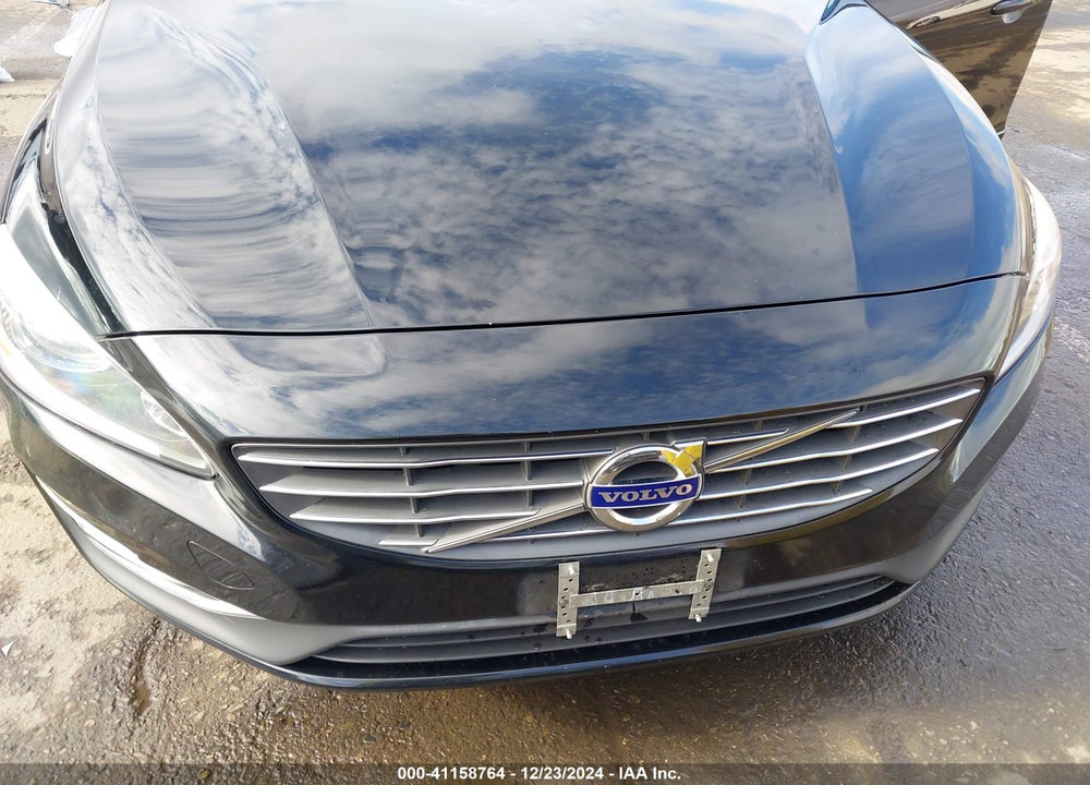 2016 VOLVO S60 T5 DRIVE-E PREMIER VIN: YV126MFK2G2401582