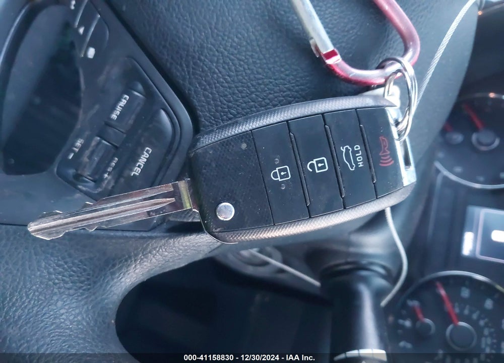 2018 KIA FORTE LX VIN: 3KPFK4A71JE274369