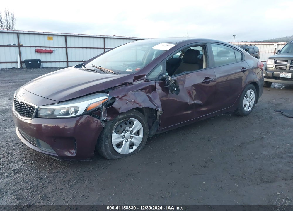 2018 KIA FORTE LX VIN: 3KPFK4A71JE274369