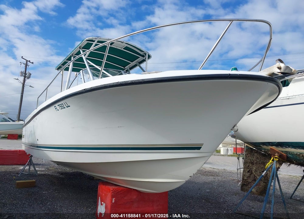 2001 SHAMROCK OTHER VIN: SHA24425K001