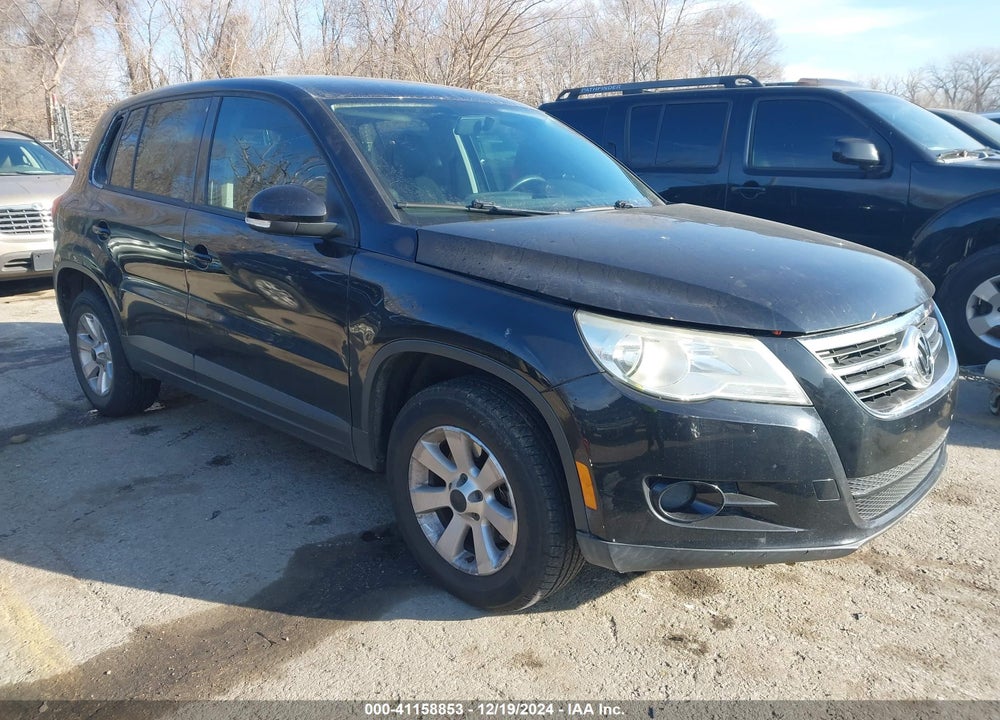 2010 VOLKSWAGEN TIGUAN S VIN: WVGAV7AX4AW000362