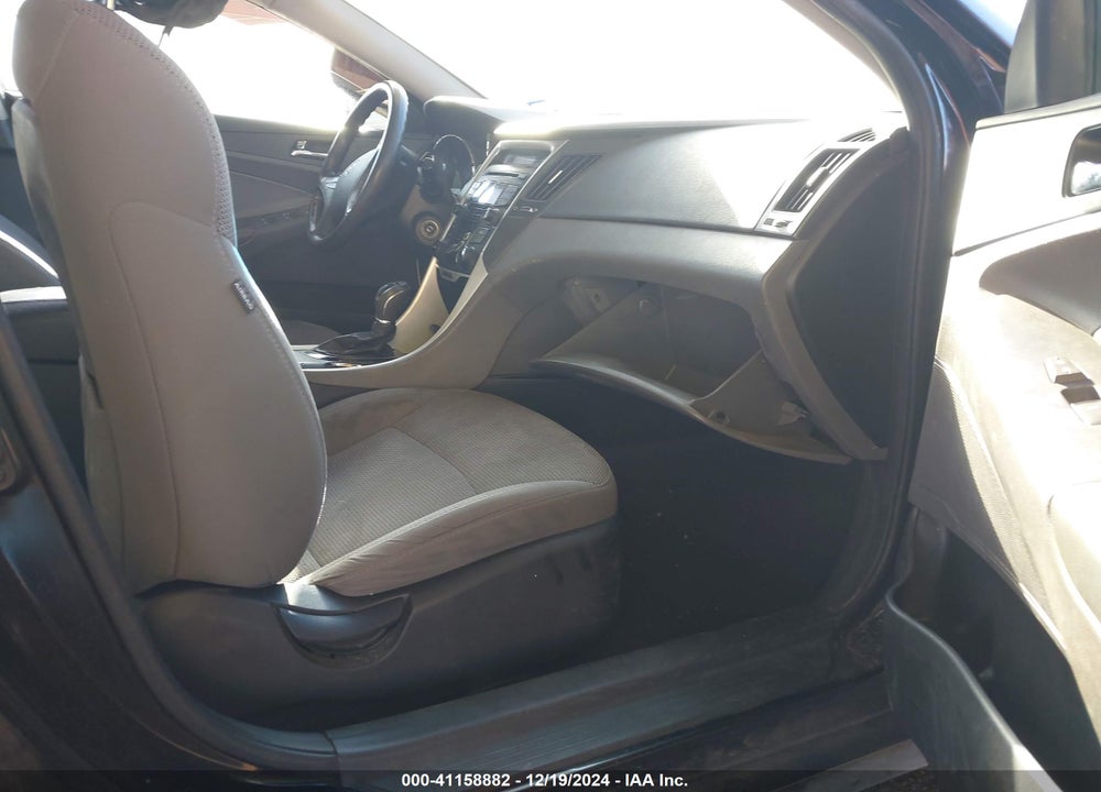 2013 HYUNDAI SONATA GLS VIN: 5NPEB4AC0DH651816