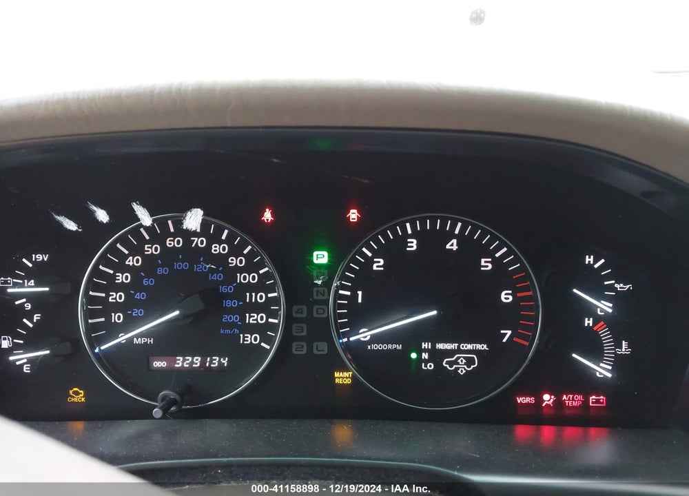 2006 LEXUS LX 470 VIN: JTJHT00W964006991