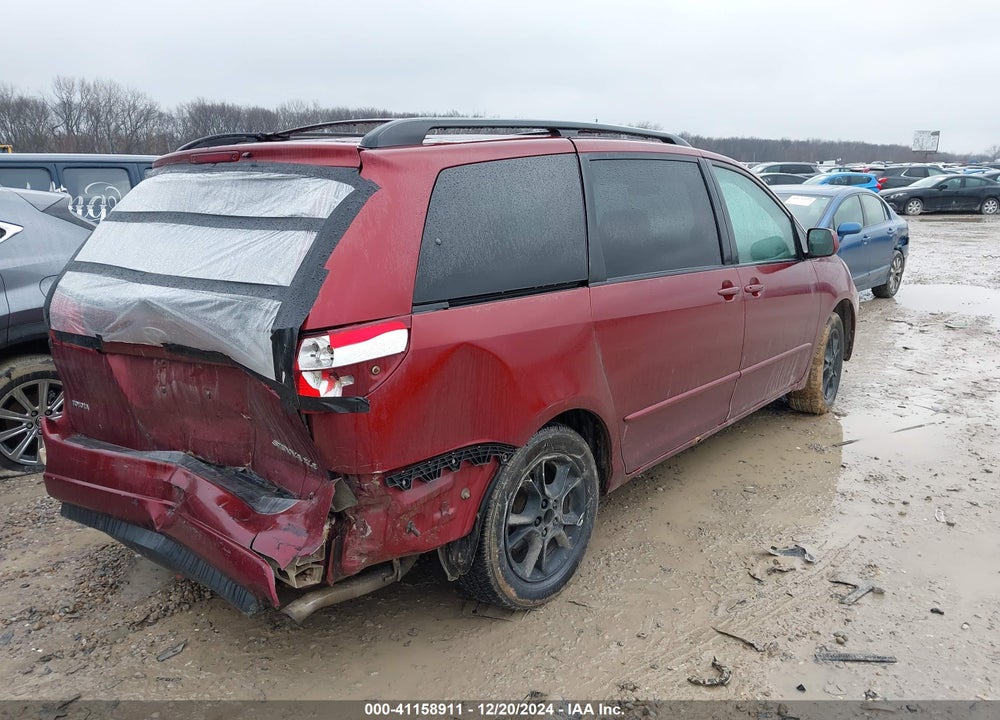 2005 TOYOTA SIENNA XLE VIN: 5TDZA22C15S362589