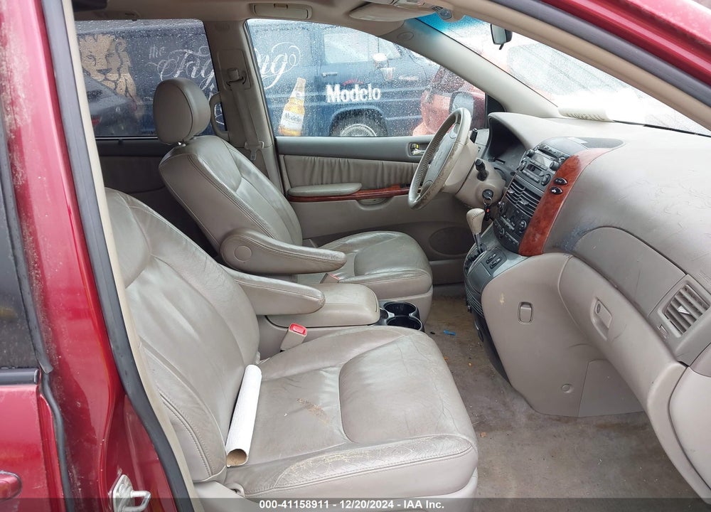 2005 TOYOTA SIENNA XLE VIN: 5TDZA22C15S362589