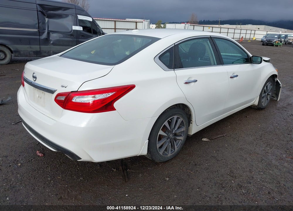 2016 NISSAN ALTIMA VIN: 1N4AL3AP3GN306279
