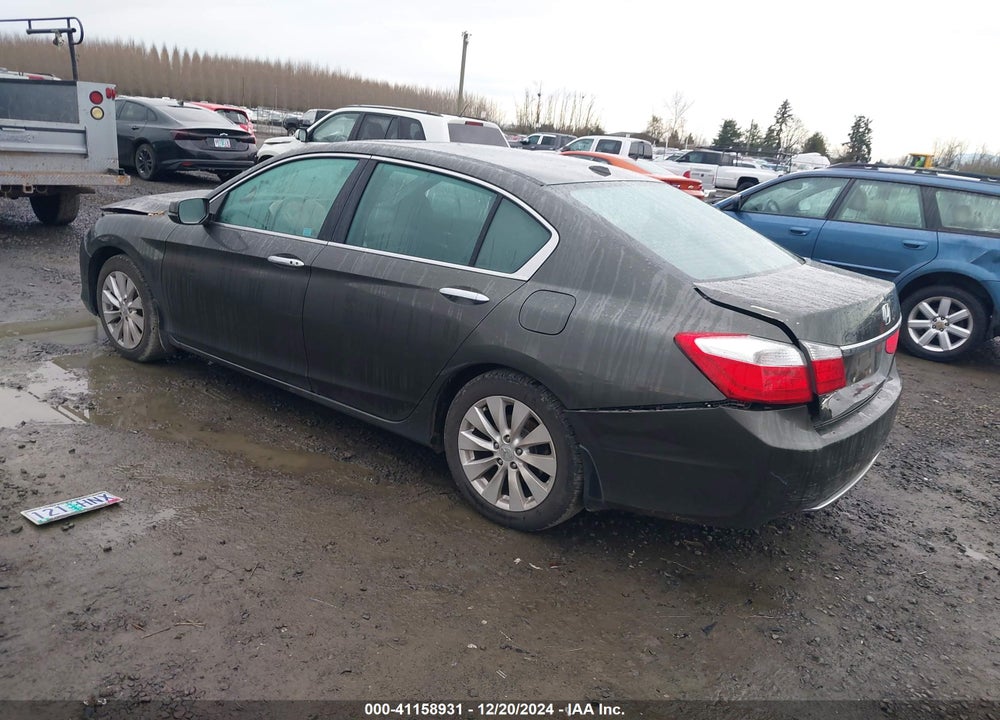 2015 HONDA ACCORD VIN: 1HGCR2F86FA047971