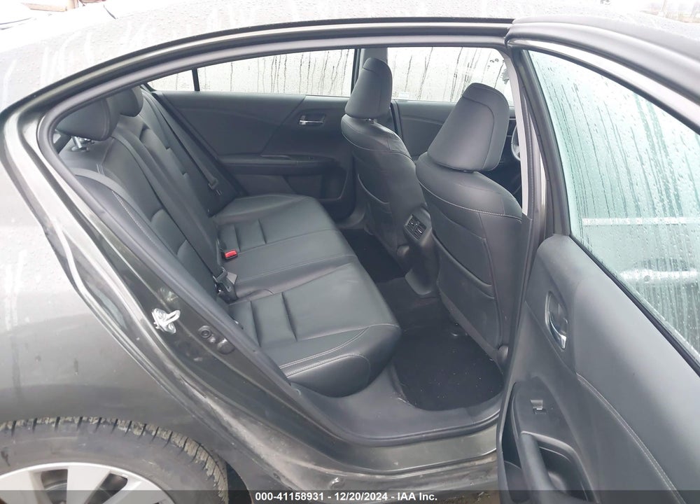 2015 HONDA ACCORD VIN: 1HGCR2F86FA047971