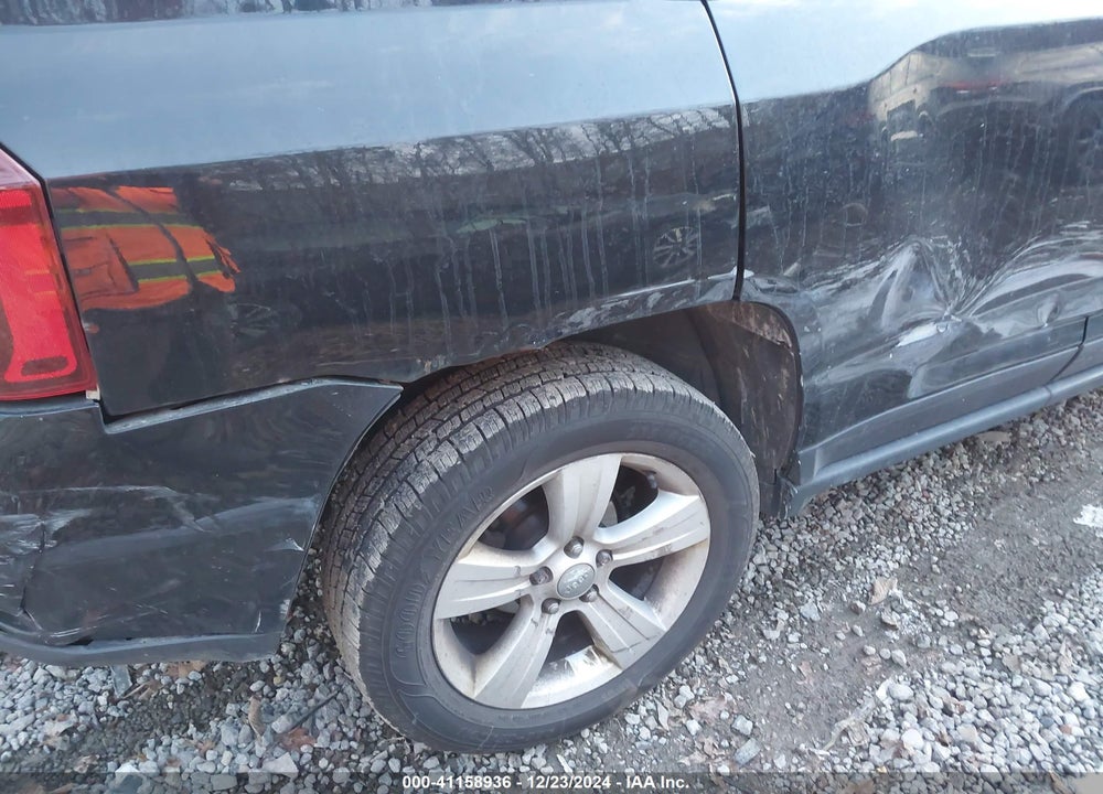 2016 JEEP COMPASS LATITUDE VIN: 1C4NJDEB0GD631371