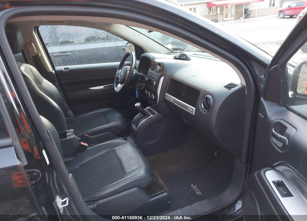 2016 JEEP COMPASS LATITUDE VIN: 1C4NJDEB0GD631371