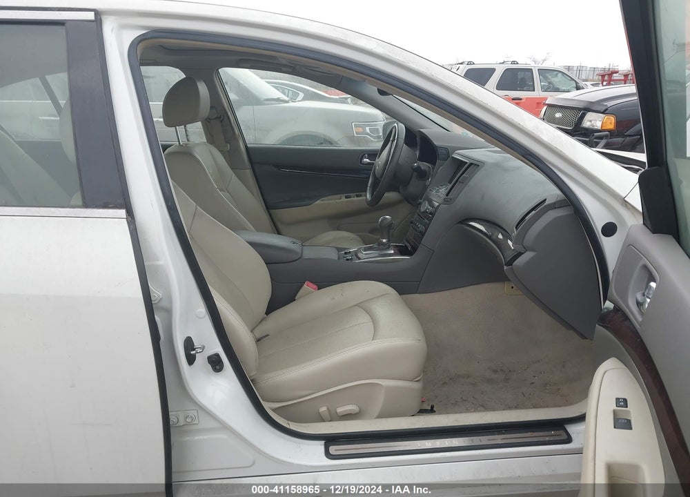 2010 INFINITI G37X VIN: JN1CV6AR2AM253493
