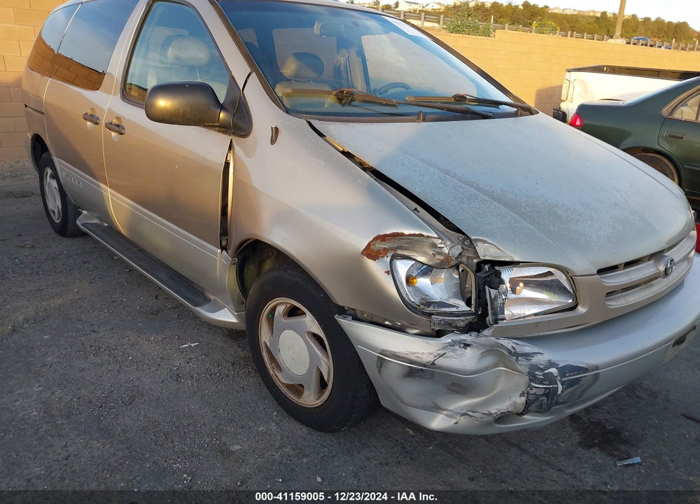 2000 TOYOTA SIENNA XLE VIN: 4T3ZF13C7YU259951