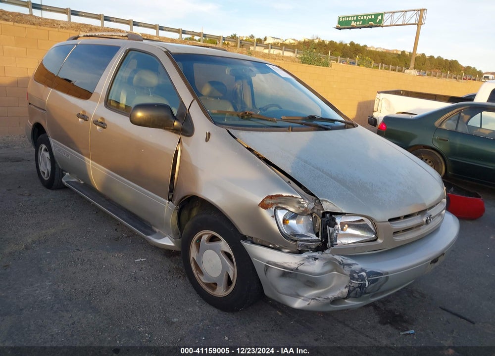 2000 TOYOTA SIENNA XLE VIN: 4T3ZF13C7YU259951