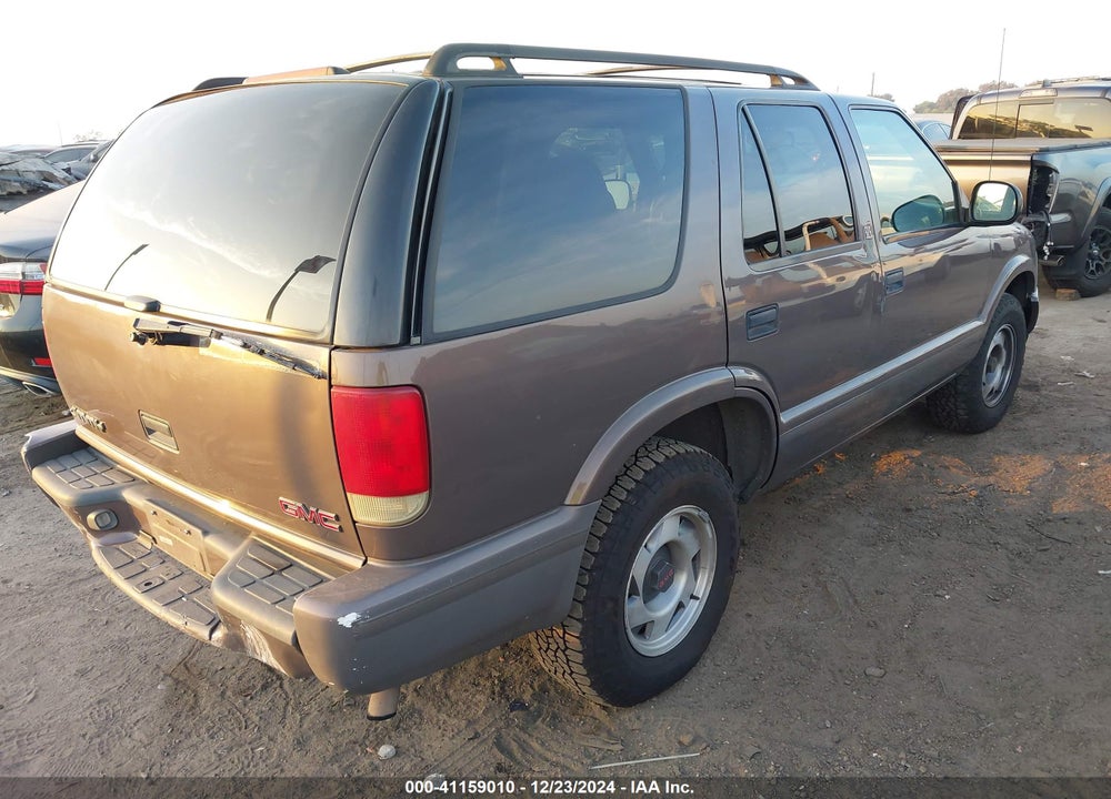 1998 GMC JIMMY SLS VIN: 1GKCS13W1W2562133
