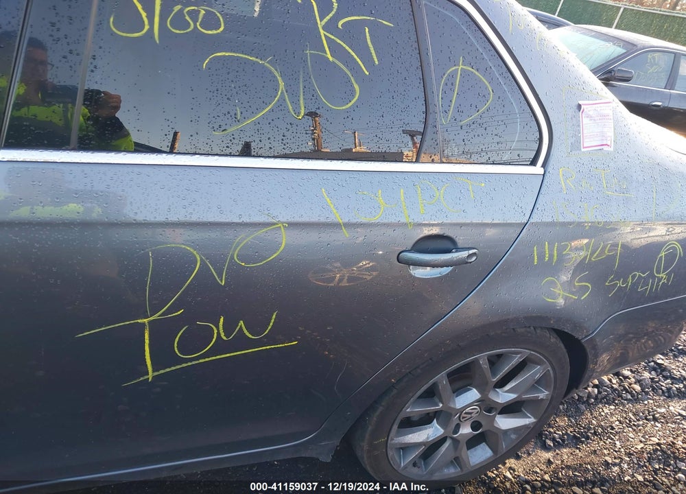 2006 VOLKSWAGEN JETTA TDI VIN: 3VWRT71KX6M783550