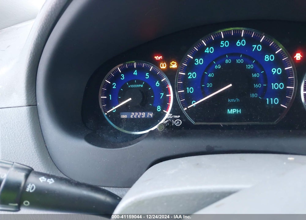 2008 TOYOTA SIENNA XLE VIN: 5TDZK22C08S183624