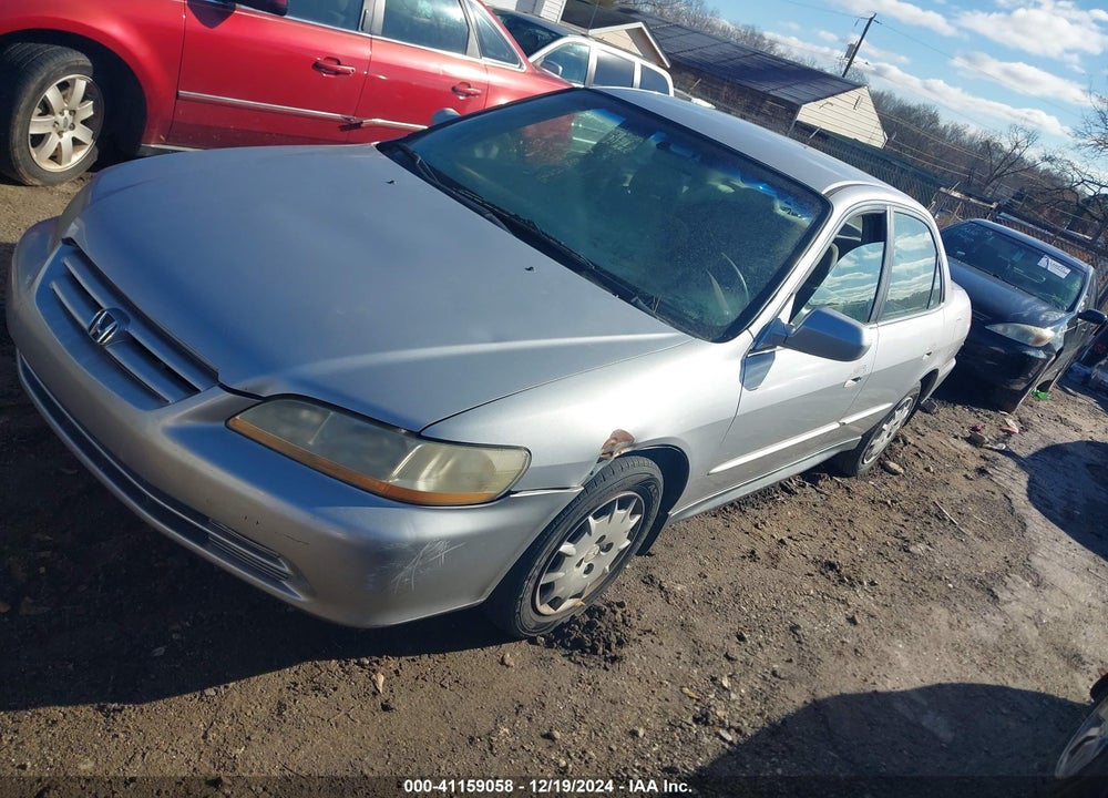 2001 HONDA ACCORD 2.3 LX VIN: 1HGCG56461A139868