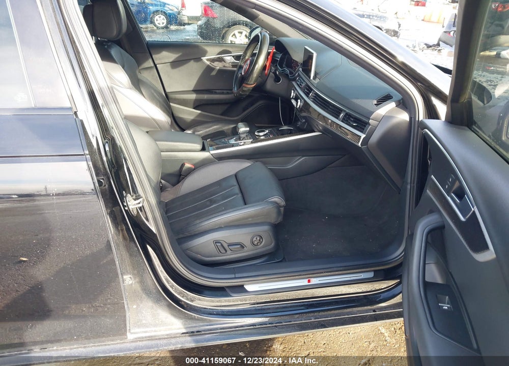 2017 AUDI A4 VIN: WAUENAF42HN002089