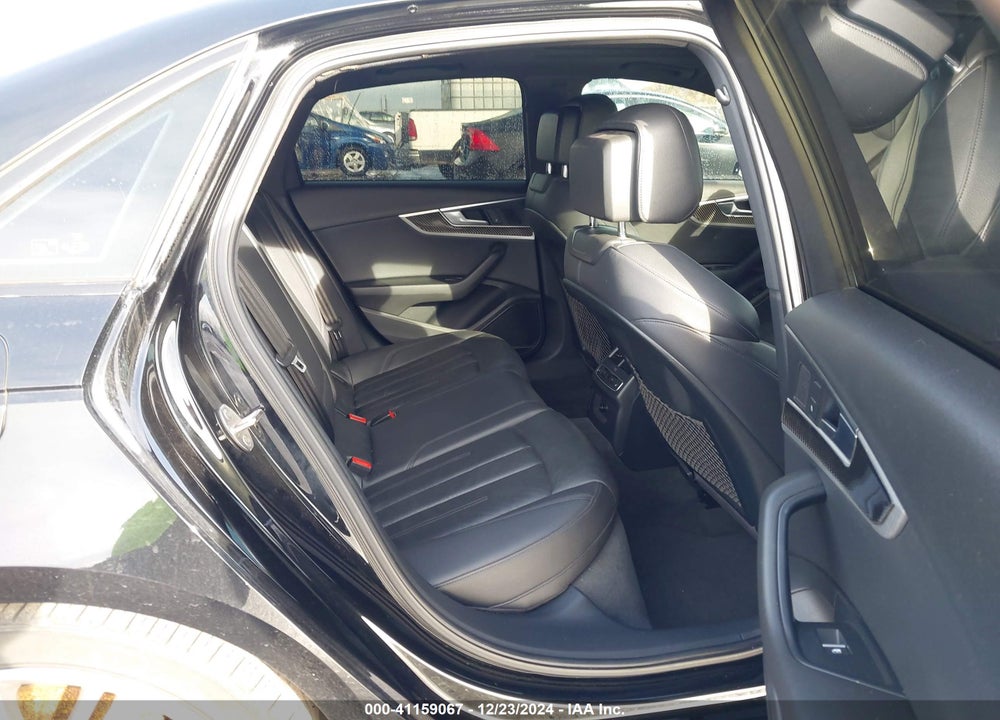2017 AUDI A4 VIN: WAUENAF42HN002089