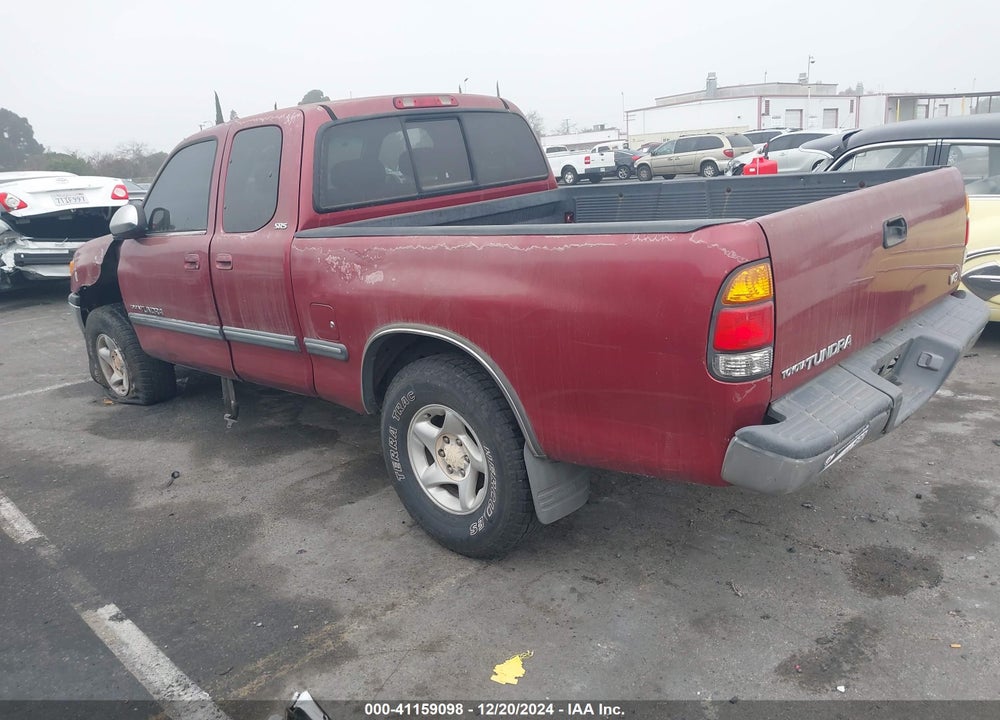 2000 TOYOTA TUNDRA SR5 V8 VIN: 5TBRT3412YS030606