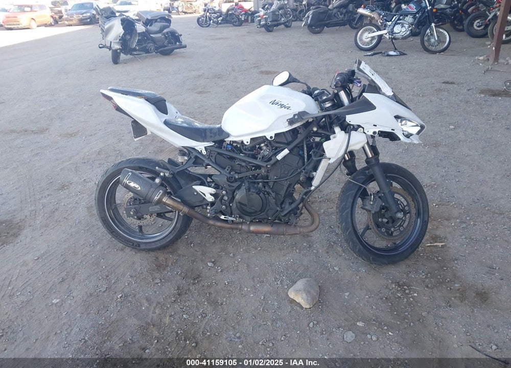 2023 KAWASAKI EX400 VIN: JKAEXKH14PDAN6193