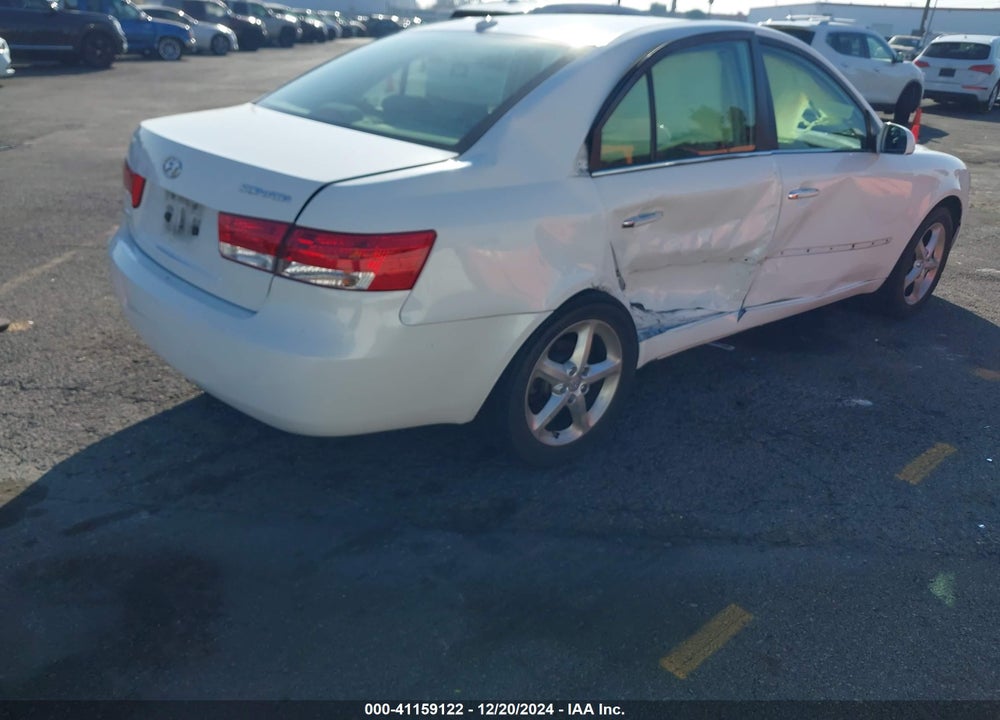 2008 HYUNDAI SONATA LIMITED/SE VIN: 5NPEU46C98H306602