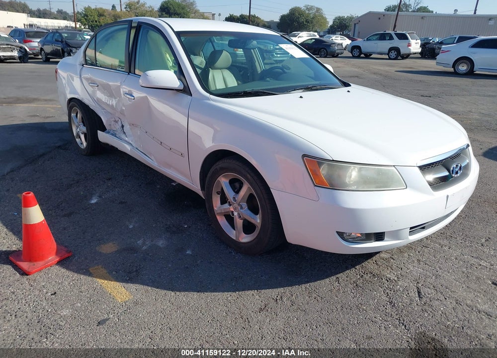 2008 HYUNDAI SONATA LIMITED/SE VIN: 5NPEU46C98H306602