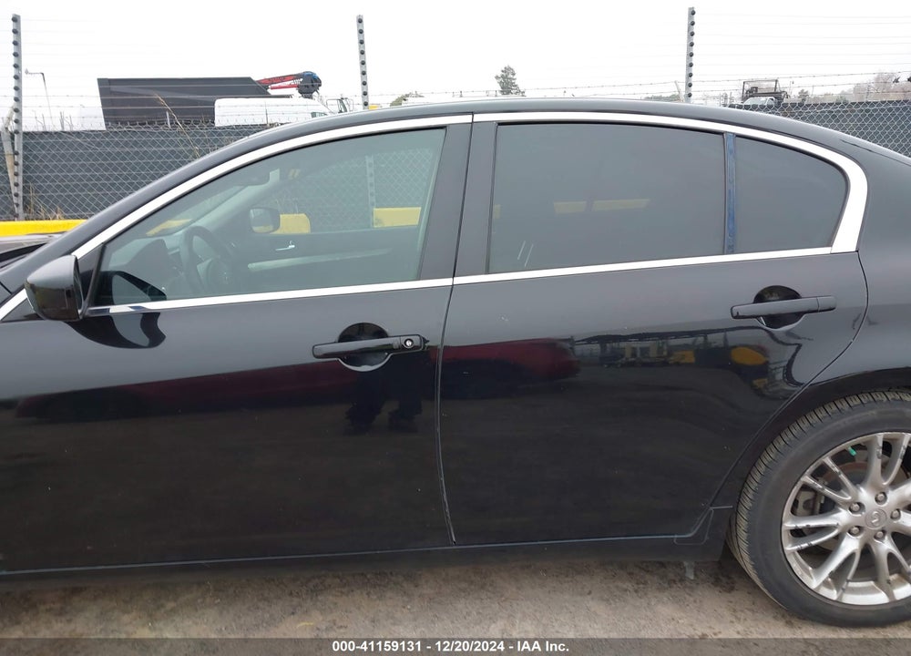 2011 INFINITI G37 JOURNEY VIN: JN1CV6APXBM509329