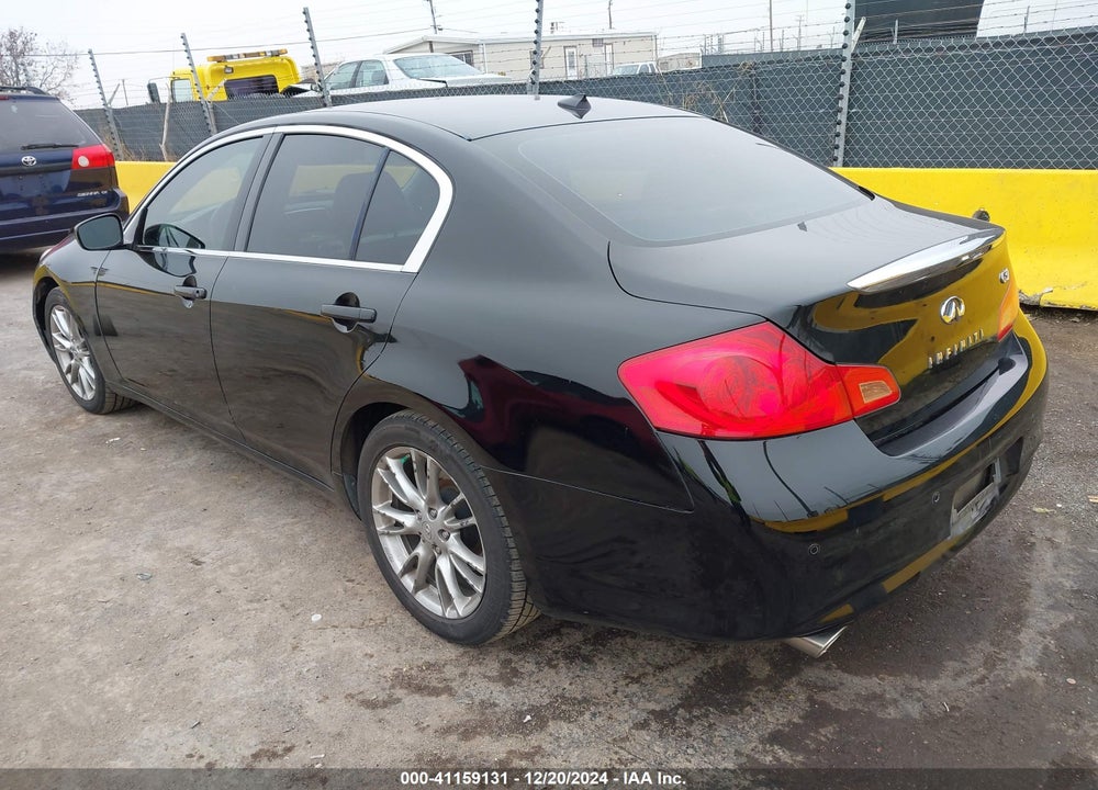 2011 INFINITI G37 JOURNEY VIN: JN1CV6APXBM509329