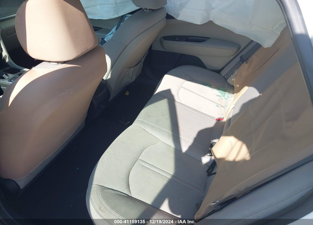 2017 KIA OPTIMA LX VIN: KNAGT4L37H5161735
