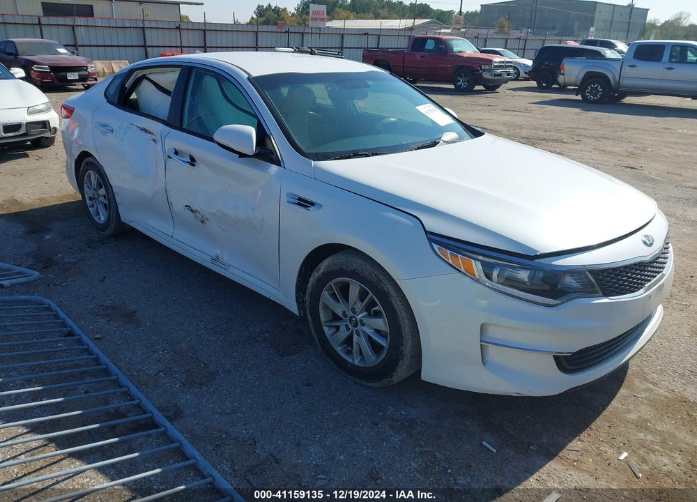 2017 KIA OPTIMA LX VIN: KNAGT4L37H5161735