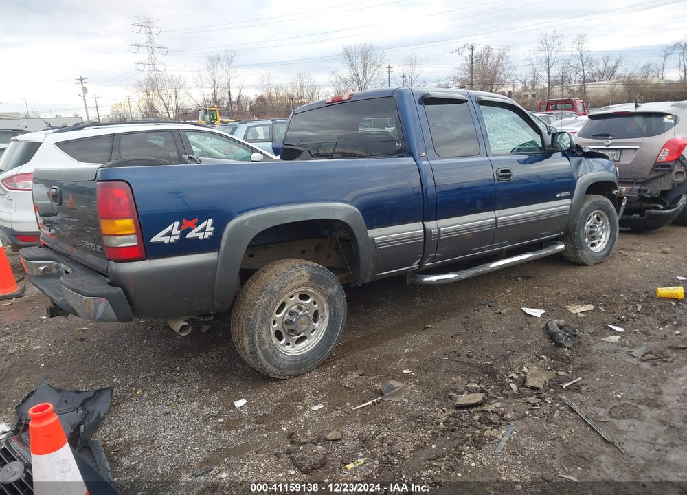2000 CHEVROLET SILVERADO 2500 LS VIN: 1GCGK29U2YE227795