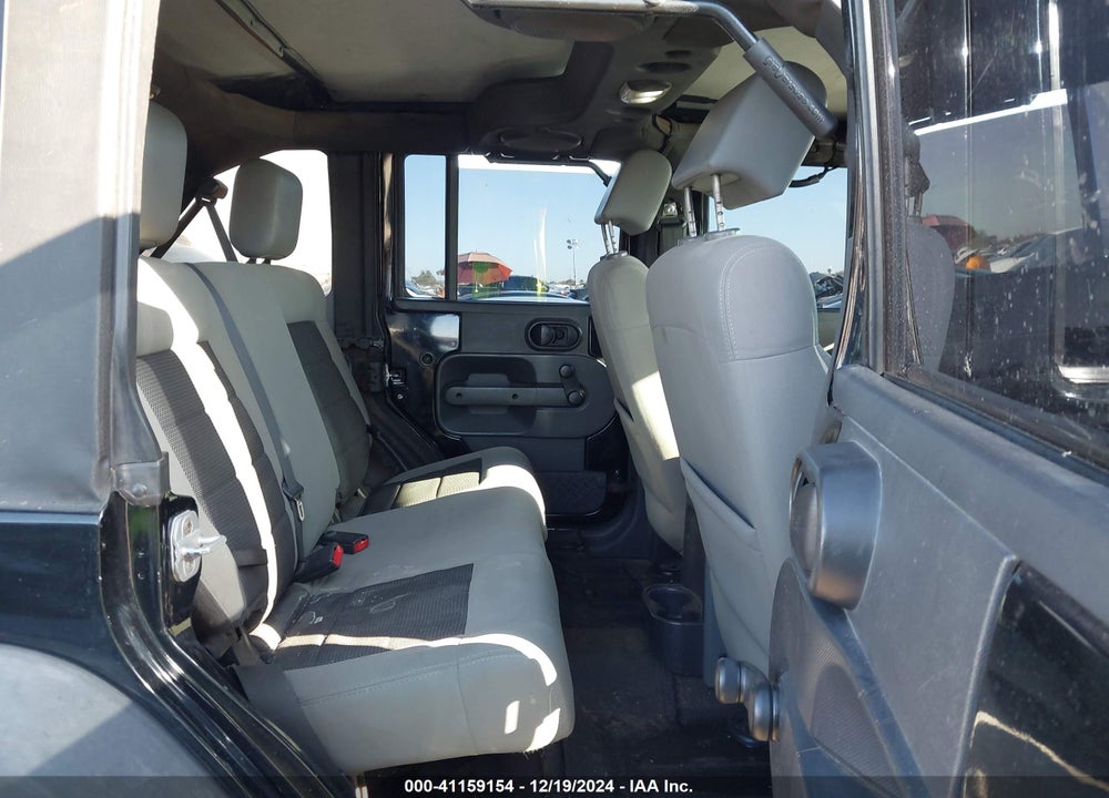 2010 JEEP WRANGLER UNLIMITED SPORT VIN: 1J4BA3H15AL209409