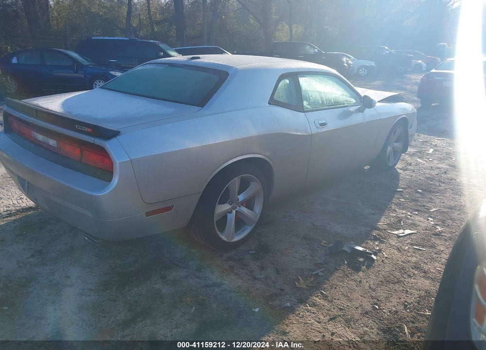 2010 DODGE CHALLENGER VIN: 2B3CJ7DW6AH211624