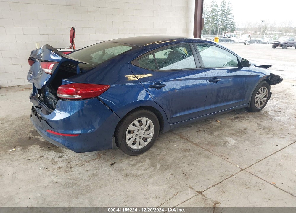 2018 HYUNDAI ELANTRA SE VIN: 5NPD74LF3JH267075